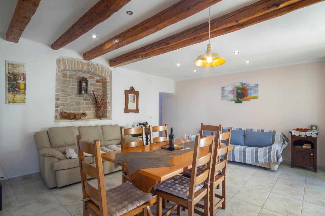 Holiday Stone House Bale Ngoại thất bức ảnh