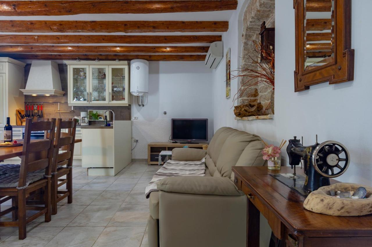 Holiday Stone House Bale Ngoại thất bức ảnh